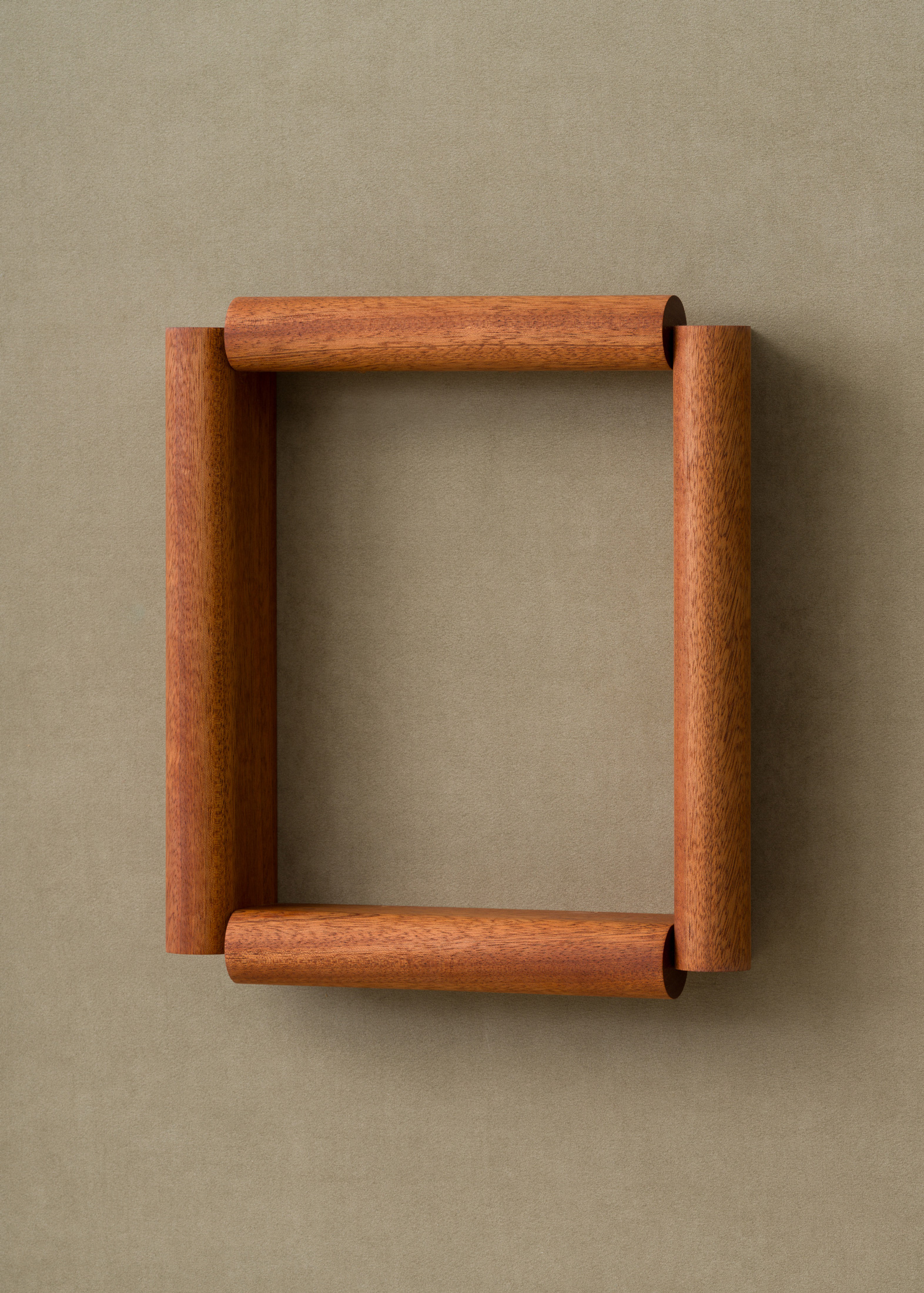 baraini—danish BD Mahogany Frame